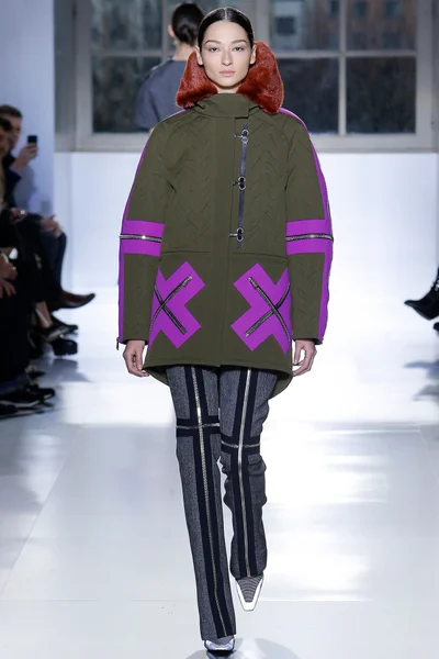 Look 7